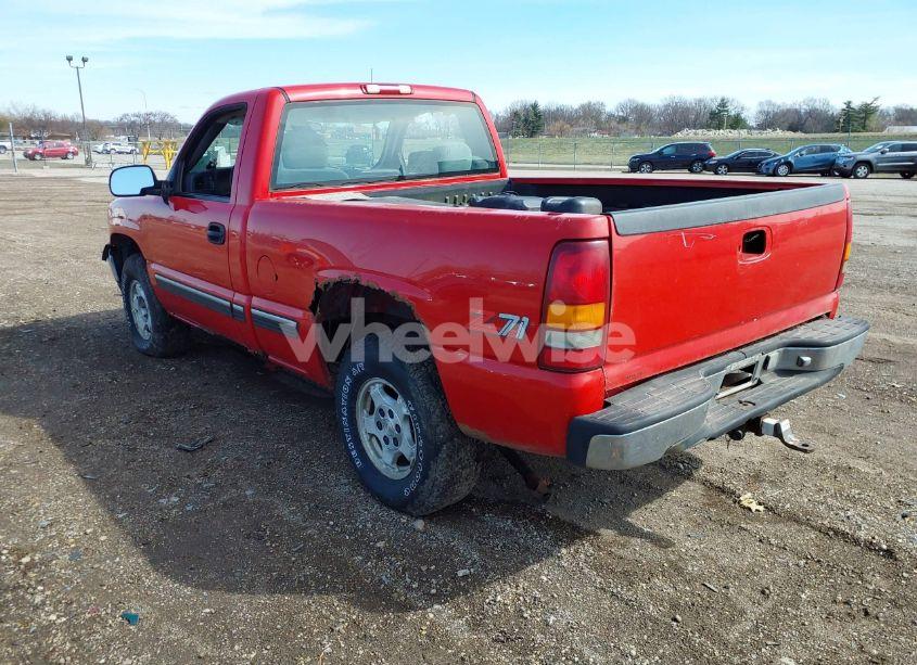 Photo 3 of 1999 Chevrolet Silverado 1500 LS (VIN 1GCEK14T3XZ147493)