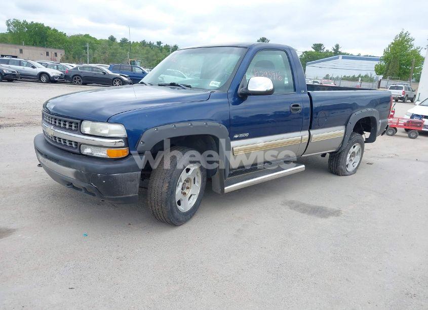 Photo 2 of 2001 Chevrolet Silverado 1500 LS (VIN 1GCEK14T41E271738)