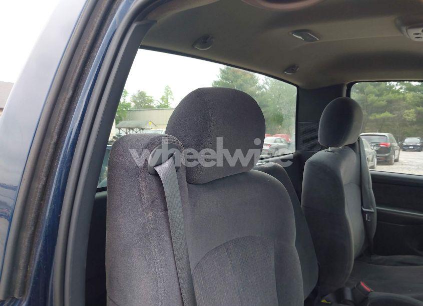 Photo 8 of 2001 Chevrolet Silverado 1500 LS (VIN 1GCEK14T41E271738)