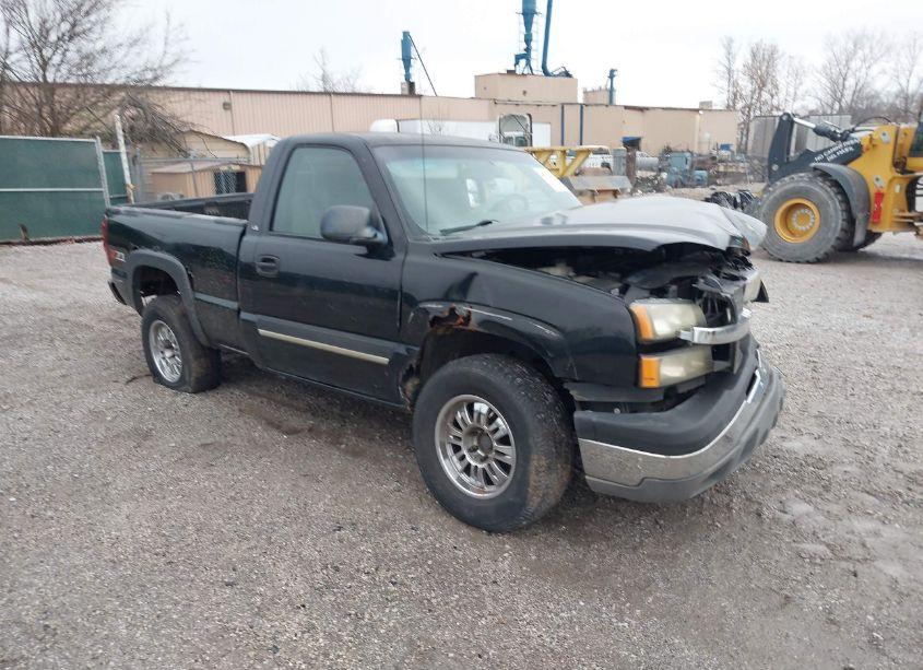2003 Chevrolet Silverado 1500 LS (VIN 1GCEK14T43Z235074) main photo