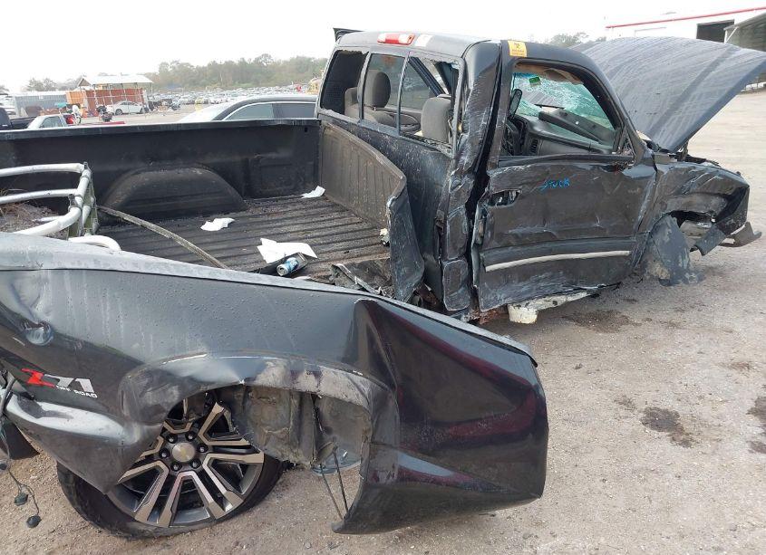 Photo 6 of 2005 Chevrolet Silverado 1500 Z71 (VIN 1GCEK14T45Z131364)