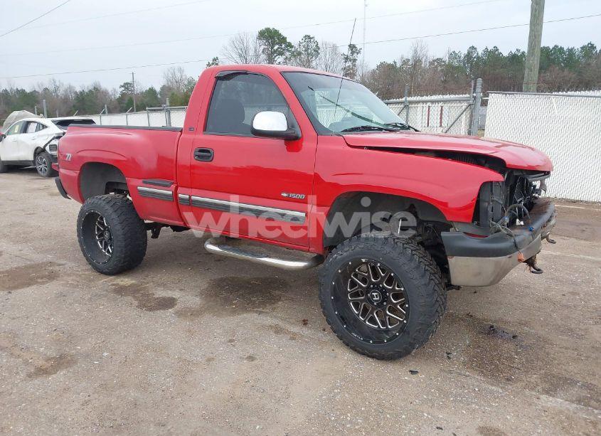 1999 Chevrolet Silverado 1500 LS (VIN 1GCEK14T4XZ200041) main photo