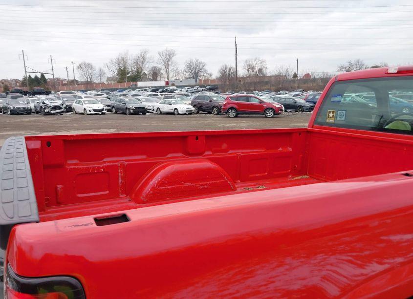 Photo 8 of 2005 Chevrolet Silverado 1500 LS (VIN 1GCEK14T55Z277580)