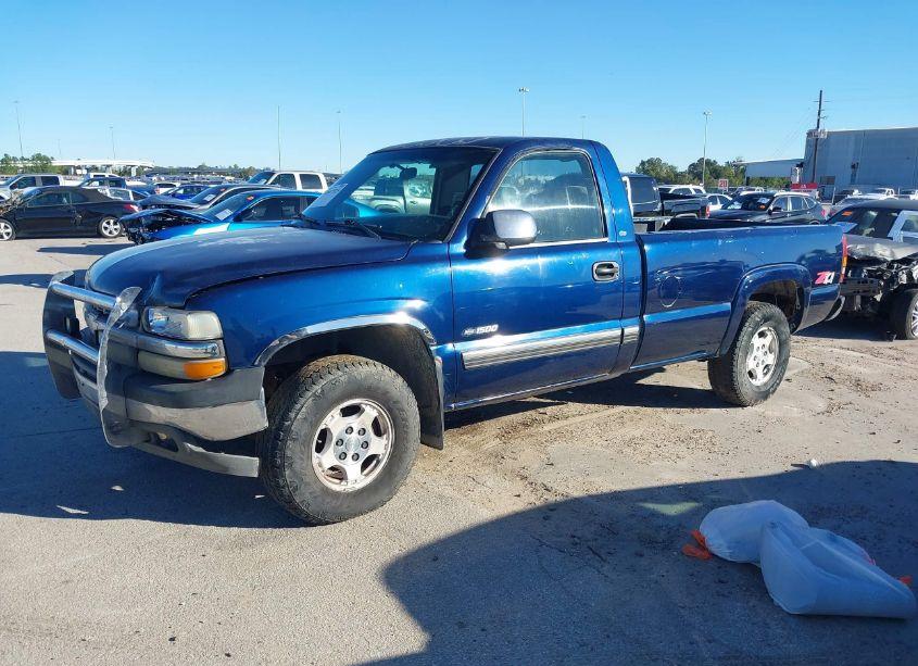 Photo 2 of 2002 Chevrolet Silverado 1500 LS (VIN 1GCEK14T72Z227890)