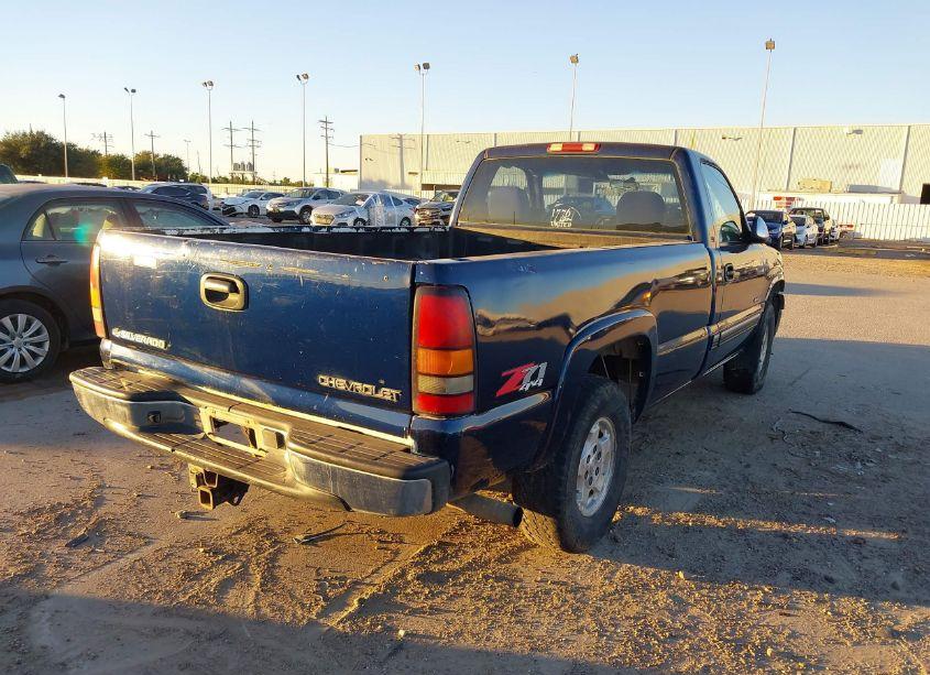 Photo 4 of 2002 Chevrolet Silverado 1500 LS (VIN 1GCEK14T72Z227890)