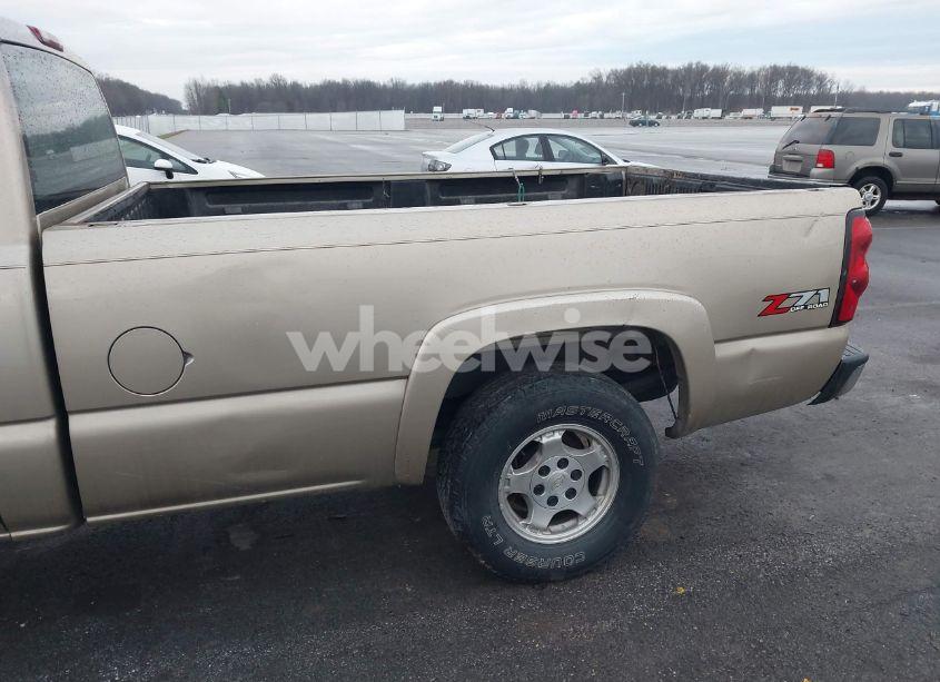 Photo 6 of 2004 Chevrolet Silverado 1500 Z71 (VIN 1GCEK14T74Z130532)