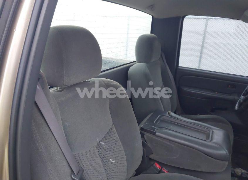 Photo 8 of 2004 Chevrolet Silverado 1500 Z71 (VIN 1GCEK14T74Z130532)