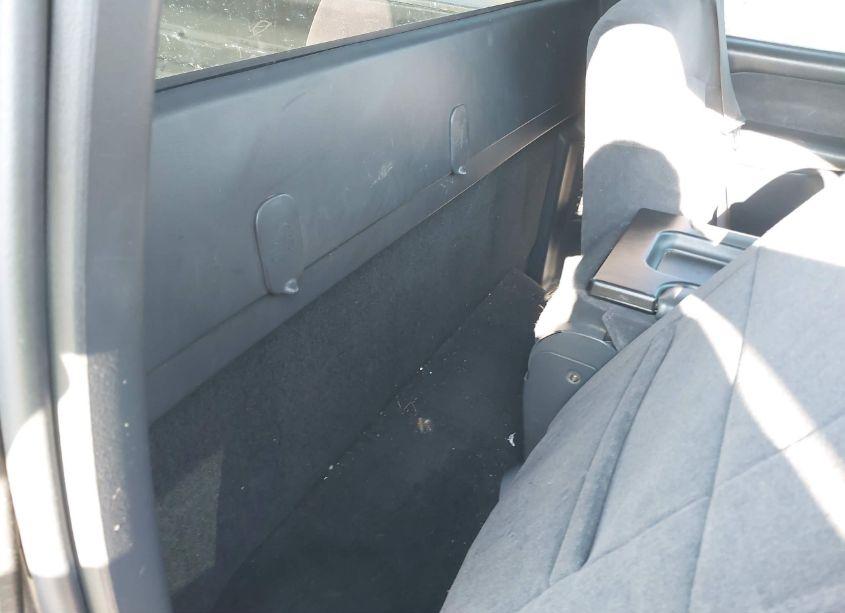 Photo 8 of 2002 Chevrolet Silverado 1500 LS (VIN 1GCEK14T82Z298273)