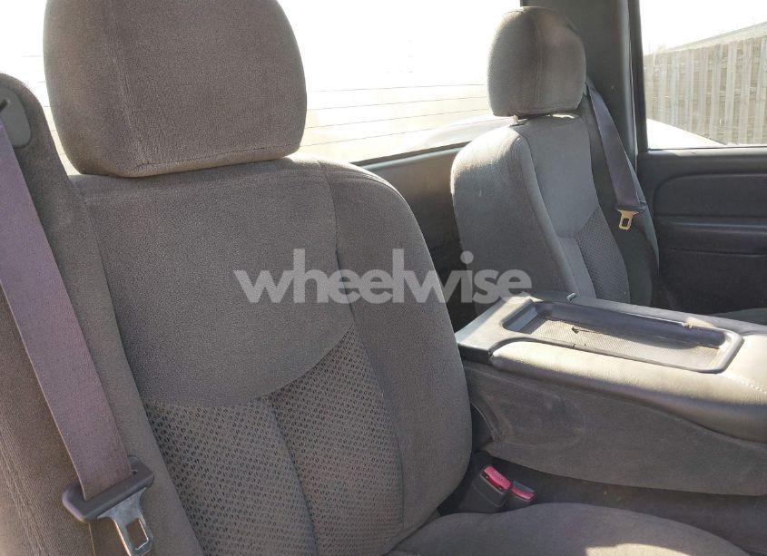 Photo 8 of 2004 Chevrolet Silverado 1500 LS (VIN 1GCEK14T84Z193221)