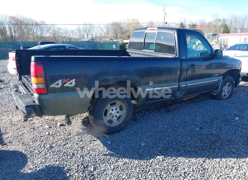 Photo 4 of 1999 Chevrolet Silverado 1500 LS (VIN 1GCEK14T8XE115517)