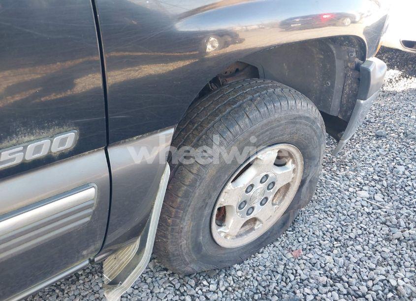 Photo 6 of 1999 Chevrolet Silverado 1500 LS (VIN 1GCEK14T8XE115517)