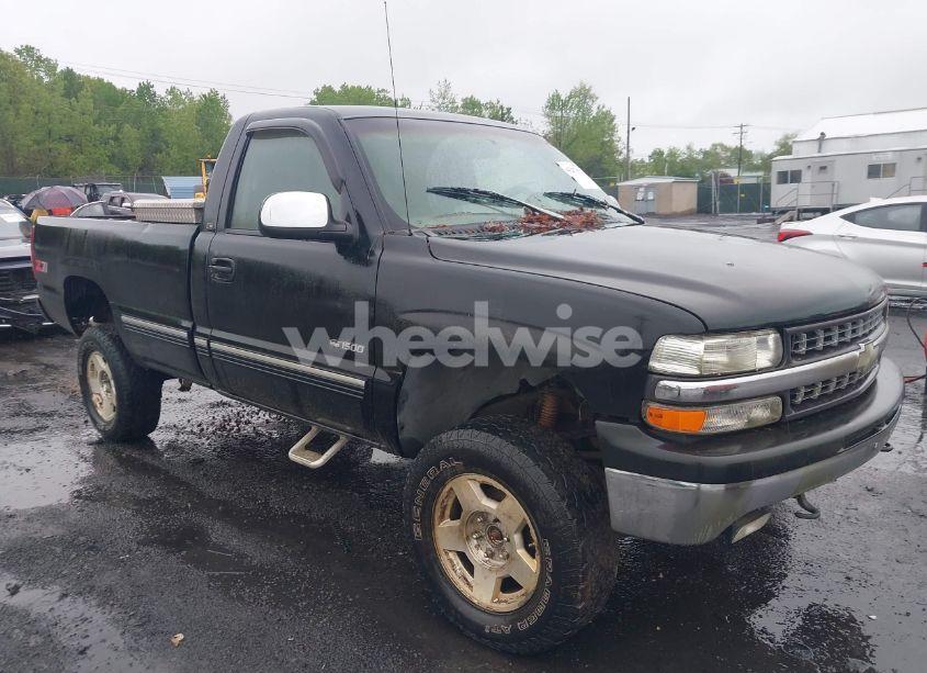 1999 Chevrolet Silverado 1500 LS (VIN 1GCEK14T8XE159503) main photo