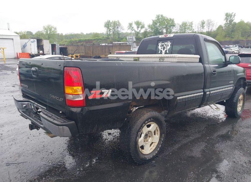 Photo 4 of 1999 Chevrolet Silverado 1500 LS (VIN 1GCEK14T8XE159503)