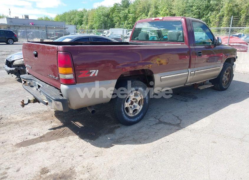 Photo 4 of 2000 Chevrolet Silverado 1500 LS (VIN 1GCEK14T8YE137776)