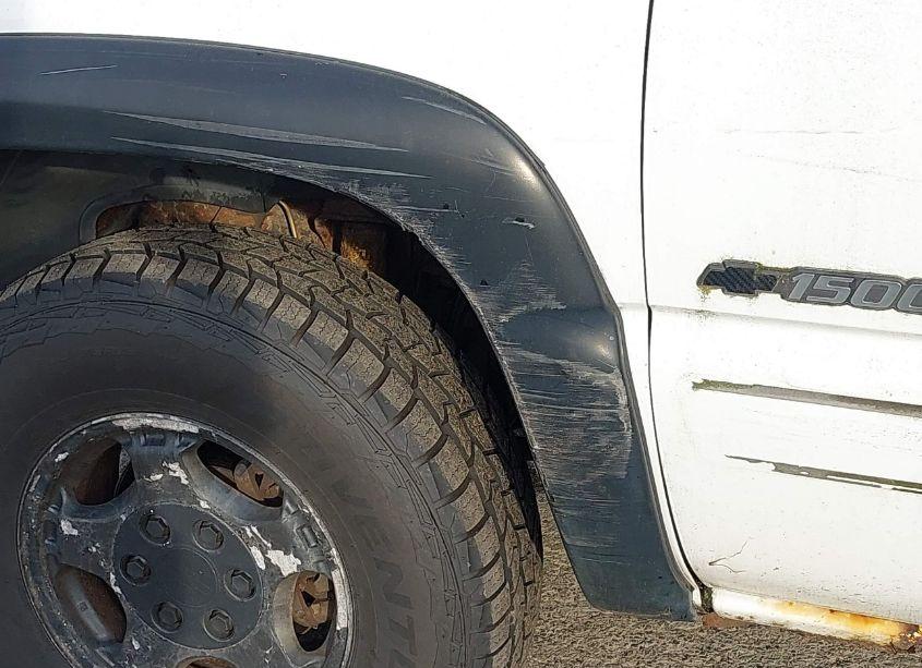 Photo 13 of 2000 Chevrolet Silverado 1500 LS (VIN 1GCEK14T8YZ235165)