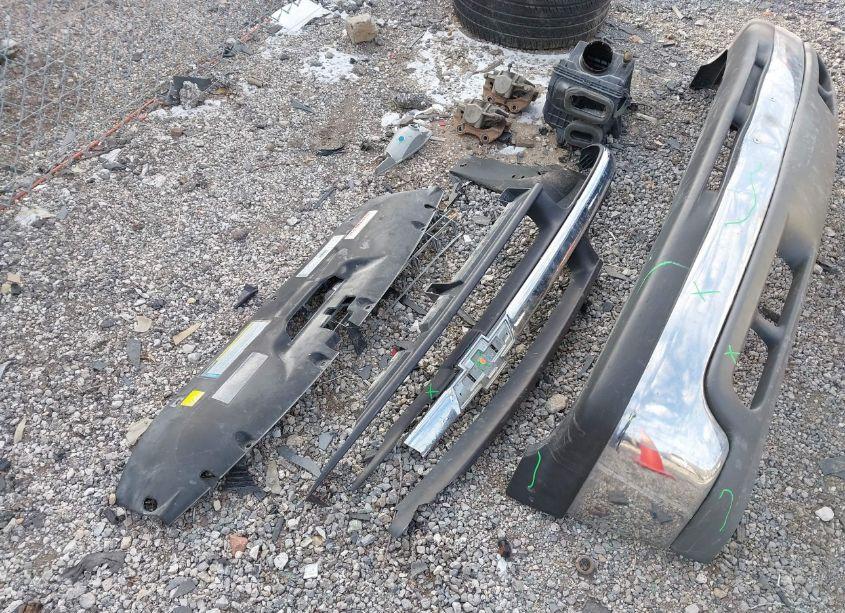 Photo 13 of 2001 Chevrolet Silverado 1500 LS (VIN 1GCEK14T91E108809)