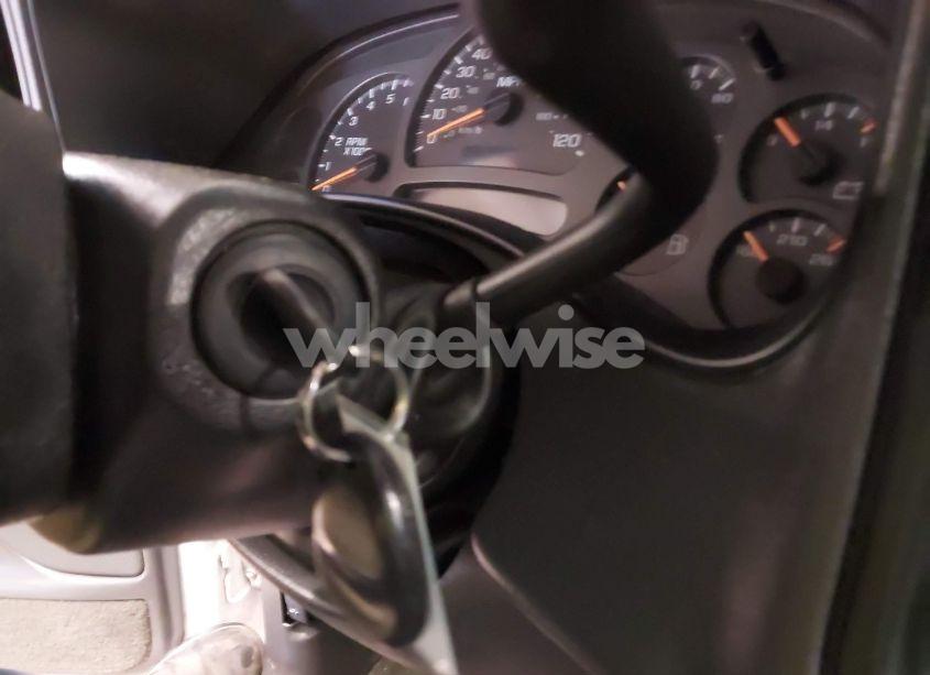 Photo 11 of 2003 Chevrolet Silverado 1500 LS (VIN 1GCEK14T93Z329886)