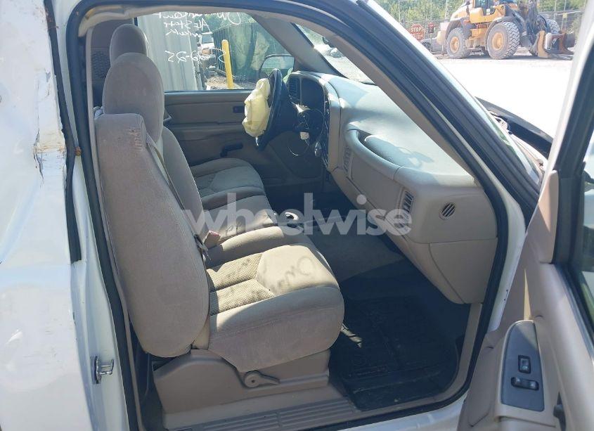 Photo 5 of 2004 Chevrolet Silverado 1500 LS (VIN 1GCEK14T94Z295501)