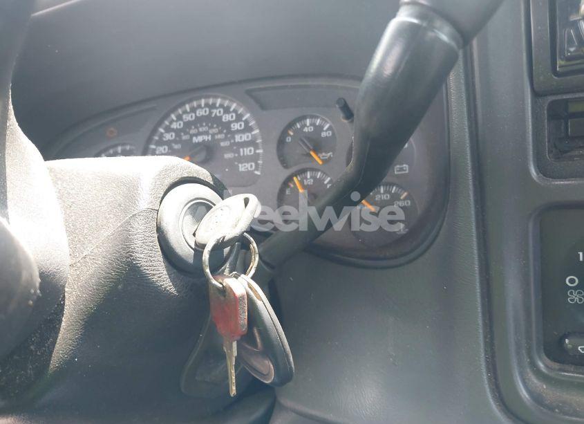 Photo 11 of 2004 Chevrolet Silverado 1500 LS (VIN 1GCEK14TX4E170496)