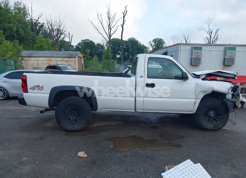 Photo 13 of 2003 Chevrolet Silverado 1500 WORK TRUCK (VIN 1GCEK14V03E373753)