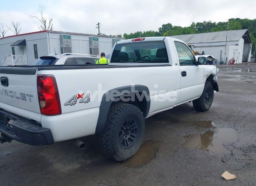 Photo 4 of 2003 Chevrolet Silverado 1500 WORK TRUCK (VIN 1GCEK14V03E373753)