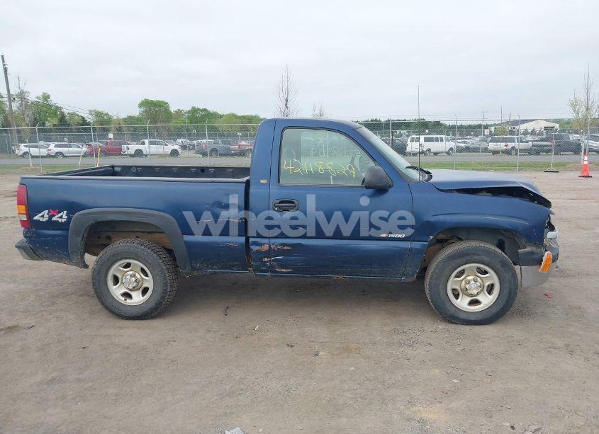Photo 13 of 2000 Chevrolet Silverado 1500 (VIN 1GCEK14V0YZ223724)