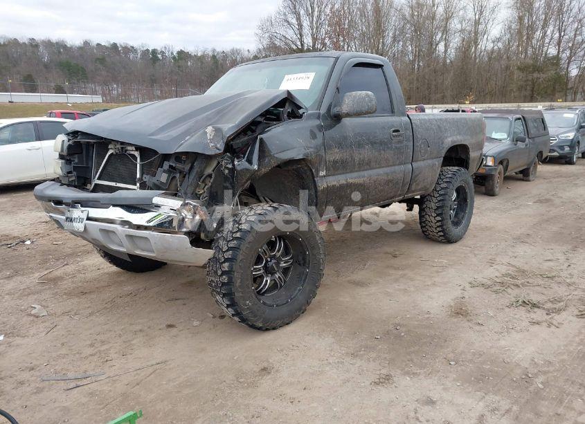 Photo 2 of 2005 Chevrolet Silverado 1500 (VIN 1GCEK14V15Z118282)