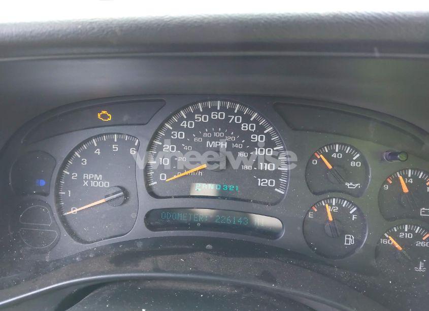 Photo 7 of 2005 Chevrolet Silverado 1500 (VIN 1GCEK14V15Z118282)