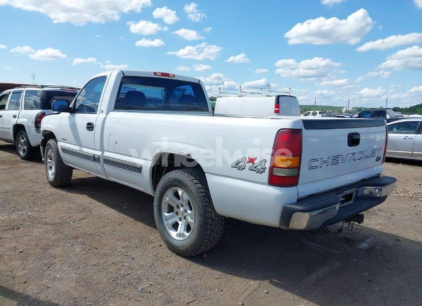 Photo 3 of 1999 Chevrolet Silverado 1500 (VIN 1GCEK14V1XE178282)