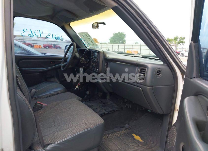 Photo 5 of 1999 Chevrolet Silverado 1500 (VIN 1GCEK14V1XE178282)