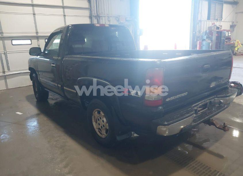Photo 3 of 2001 Chevrolet Silverado 1500 LS (VIN 1GCEK14V41Z238443)
