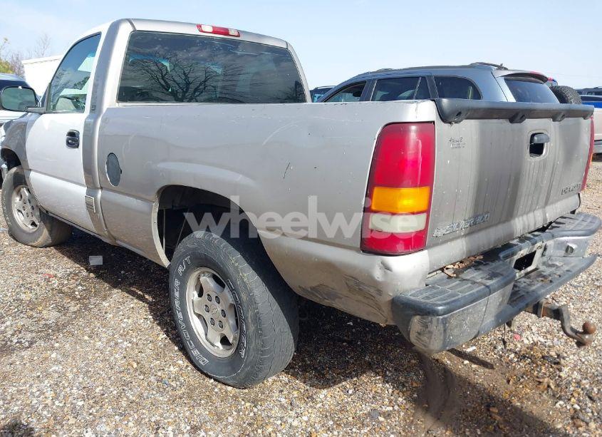 Photo 3 of 2000 Chevrolet Silverado 1500 LS (VIN 1GCEK14V4YZ353294)