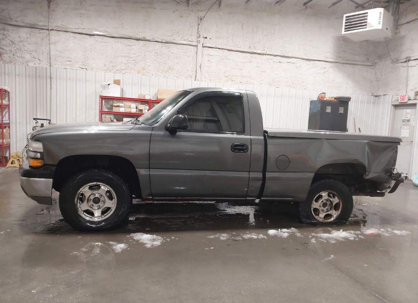 Photo 14 of 2001 Chevrolet Silverado 1500 (VIN 1GCEK14V51Z287991)