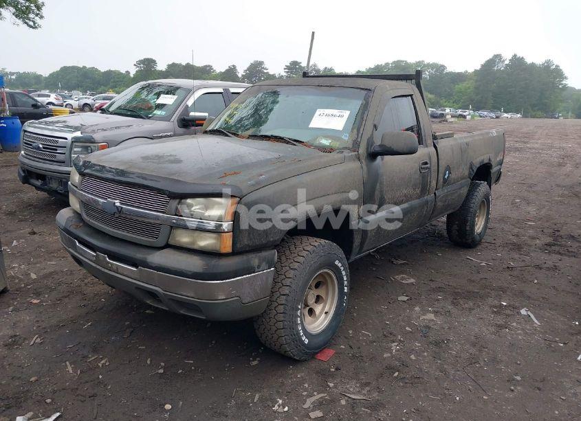 Photo 2 of 2003 Chevrolet Silverado 1500 WORK TRUCK (VIN 1GCEK14V63Z263640)