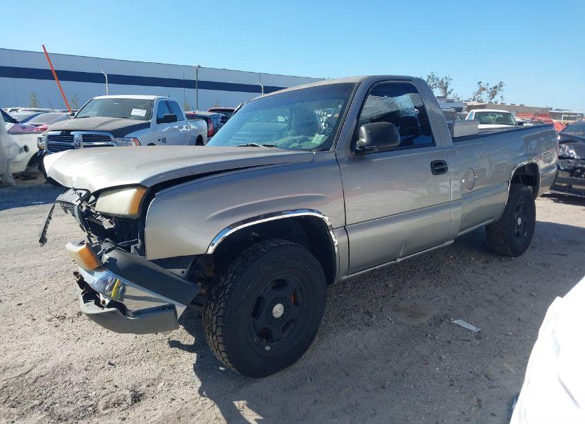 Photo 2 of 2003 Chevrolet Silverado 1500 WORK TRUCK (VIN 1GCEK14V73Z201390)
