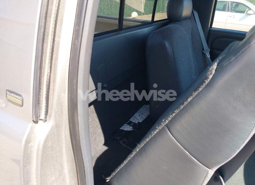 Photo 8 of 1999 Chevrolet Silverado 1500 (VIN 1GCEK14V9XZ146608)