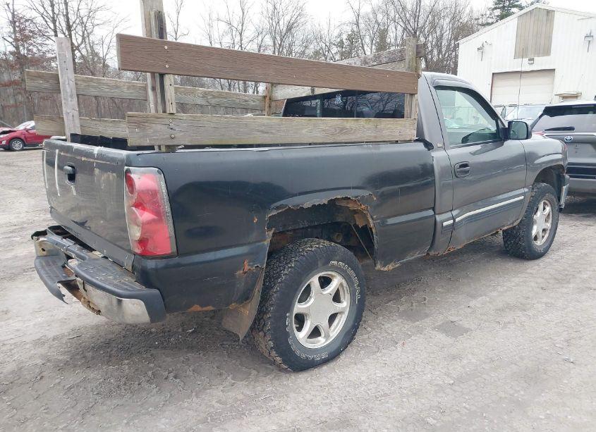 Photo 4 of 1999 Chevrolet Silverado 1500 (VIN 1GCEK14VXXZ164373)