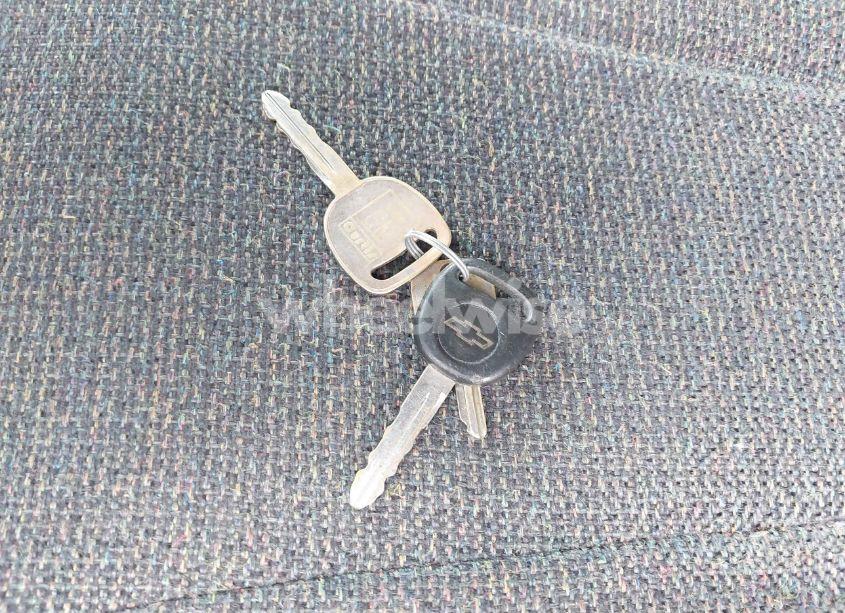 Photo 11 of 2000 Chevrolet Silverado 1500 (VIN 1GCEK14W2YE201658)