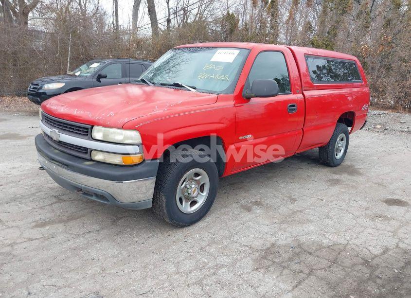 Photo 2 of 2000 Chevrolet Silverado 1500 (VIN 1GCEK14W2YE201658)