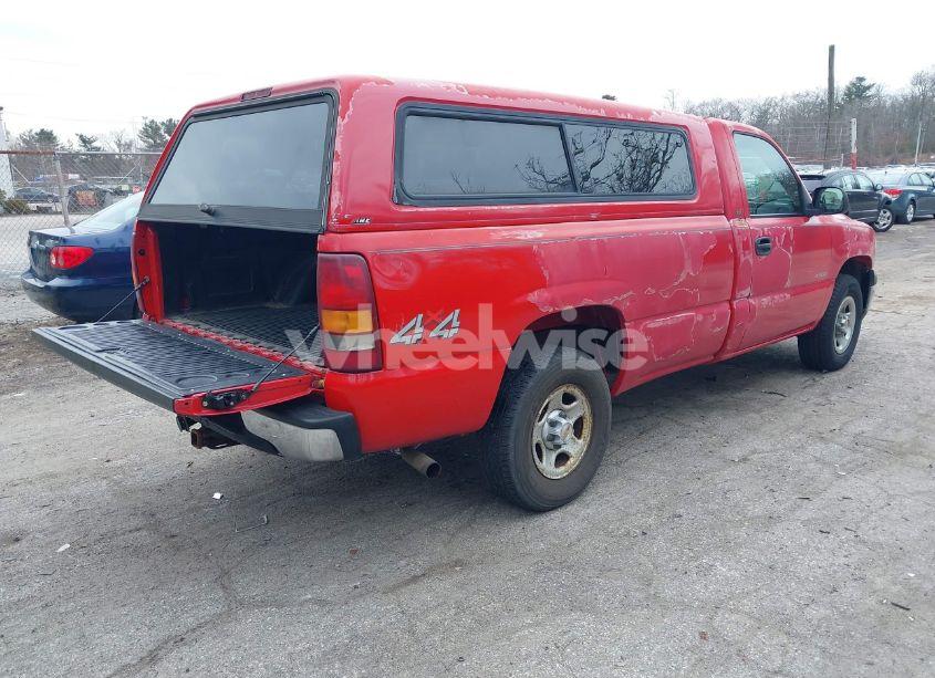 Photo 4 of 2000 Chevrolet Silverado 1500 (VIN 1GCEK14W2YE201658)