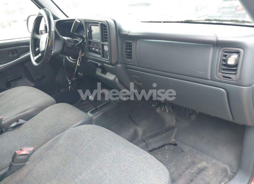 Photo 5 of 2000 Chevrolet Silverado 1500 (VIN 1GCEK14W2YE201658)