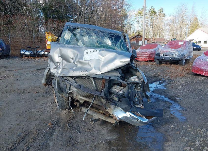 Photo 11 of 2000 Chevrolet Silverado 1500 (VIN 1GCEK14W2YZ359863)