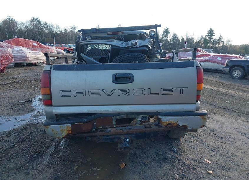 Photo 8 of 2000 Chevrolet Silverado 1500 (VIN 1GCEK14W2YZ359863)