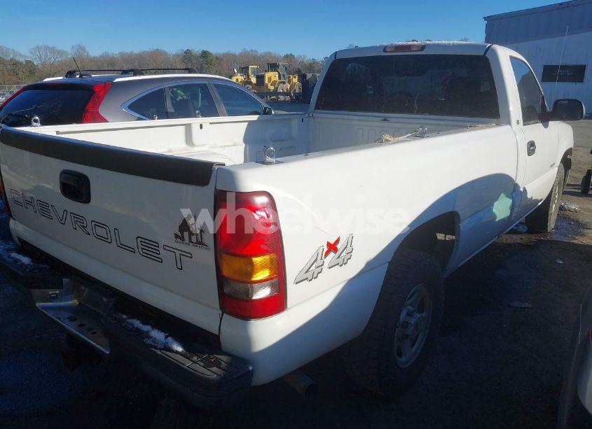 Photo 4 of 2001 Chevrolet Silverado 1500 (VIN 1GCEK14W41Z273363)