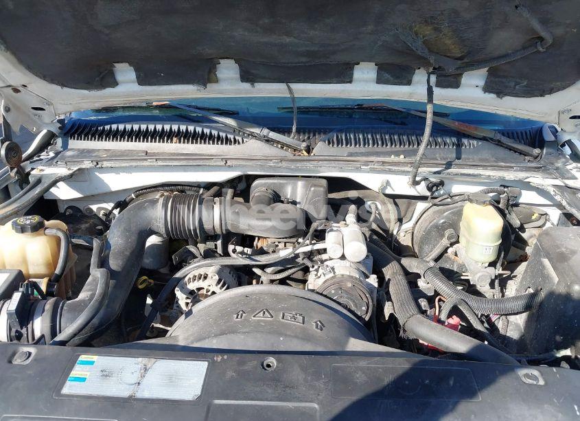 Photo 10 of 2002 Chevrolet Silverado 1500 (VIN 1GCEK14W72Z134264)