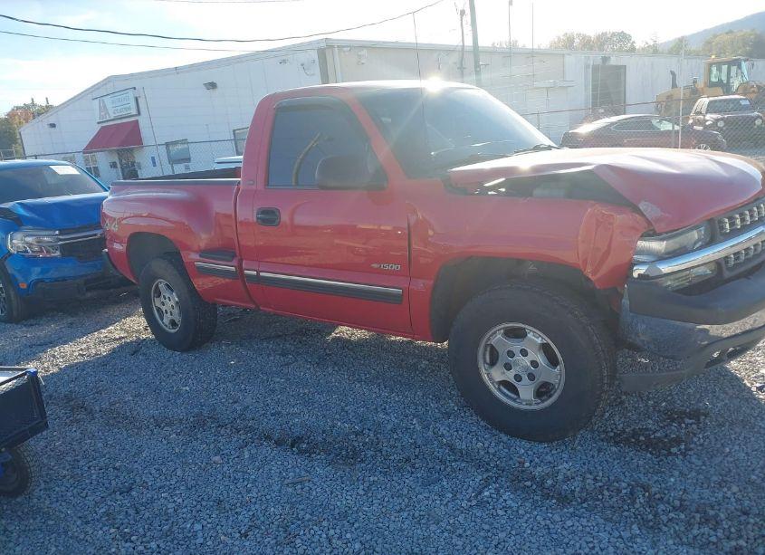 2000 Chevrolet Silverado 1500 (VIN 1GCEK14W7YZ315759) main photo