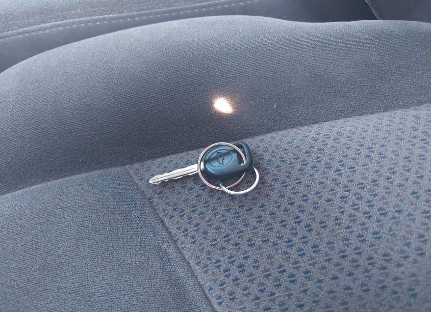 Photo 11 of 2000 Chevrolet Silverado 1500 (VIN 1GCEK14W7YZ315759)