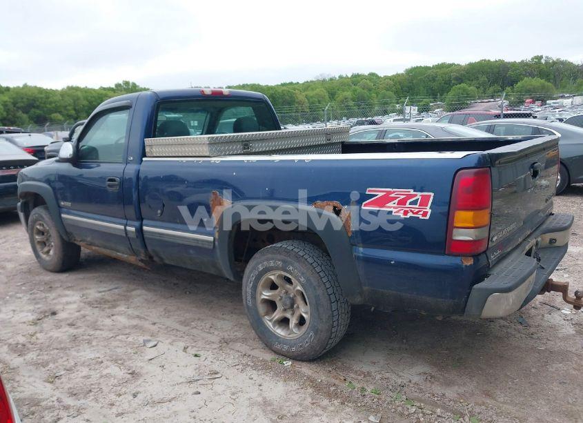 Photo 3 of 2001 Chevrolet Silverado 1500 LS (VIN 1GCEK14W81Z218530)