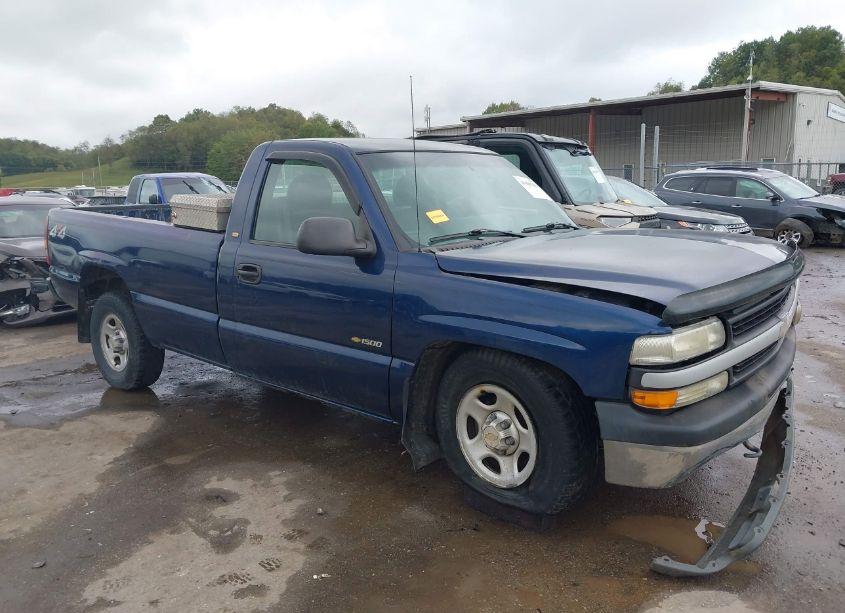 2002 Chevrolet Silverado 1500 (VIN 1GCEK14W82Z193629) main photo