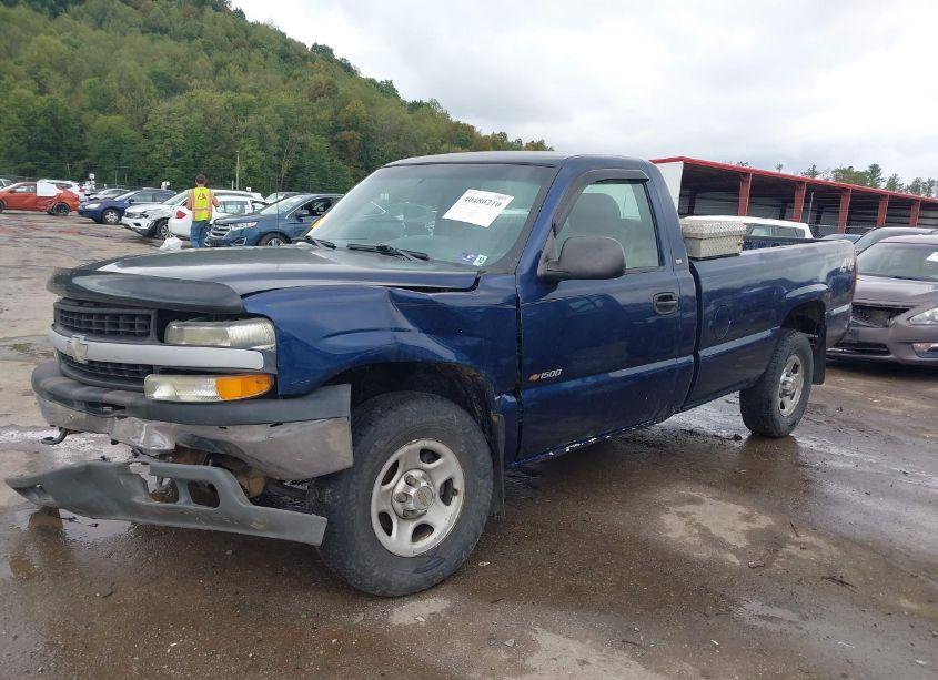 Photo 2 of 2002 Chevrolet Silverado 1500 (VIN 1GCEK14W82Z193629)